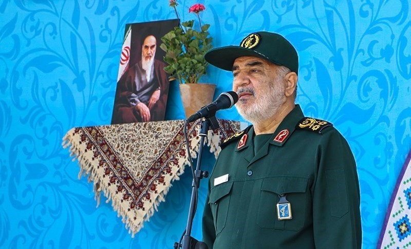 القائد العام لحرس الثورة الإسلامية في إيران اللواء حسين سلامي: أميركا وبريطانيا والكيان الصهيوني والنظام السعودي بدأوا يتدخلون في شؤون بلادنا ونحن عازمون على المواجهة